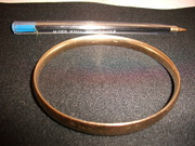 9ct yellow gold (solid) bangle